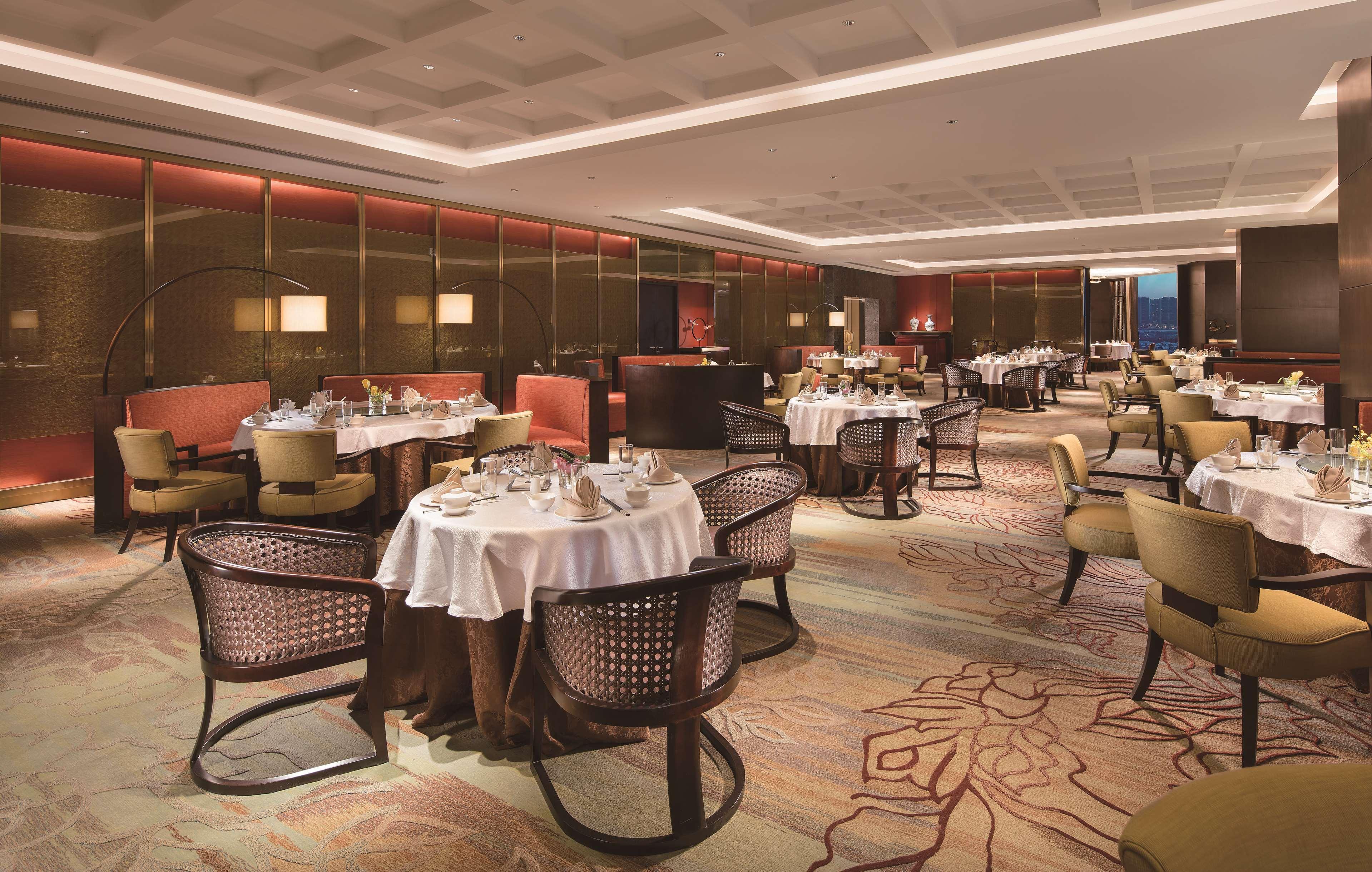 Отель Hilton Шеньян Экстерьер фото
