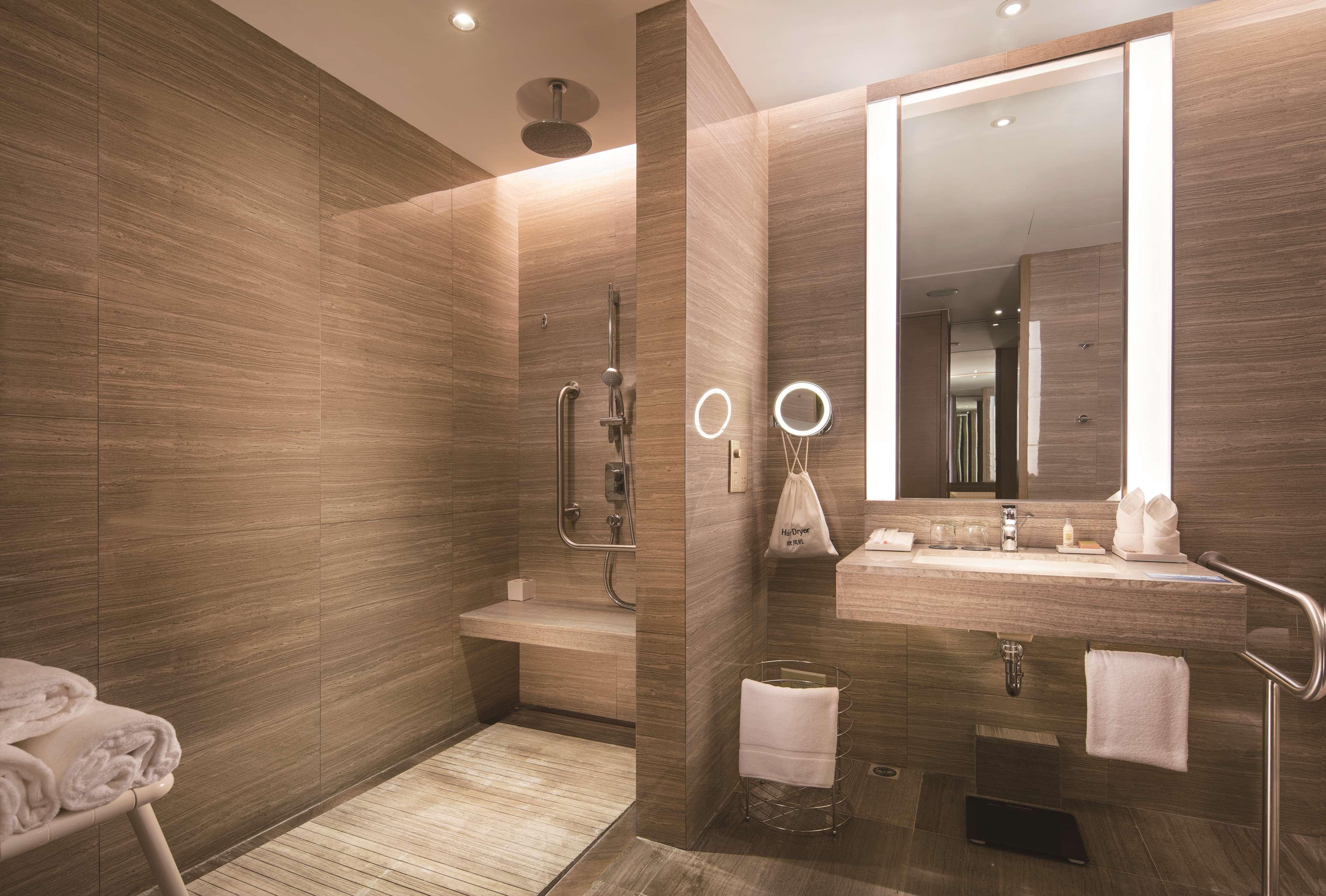 Отель Hilton Шеньян Экстерьер фото