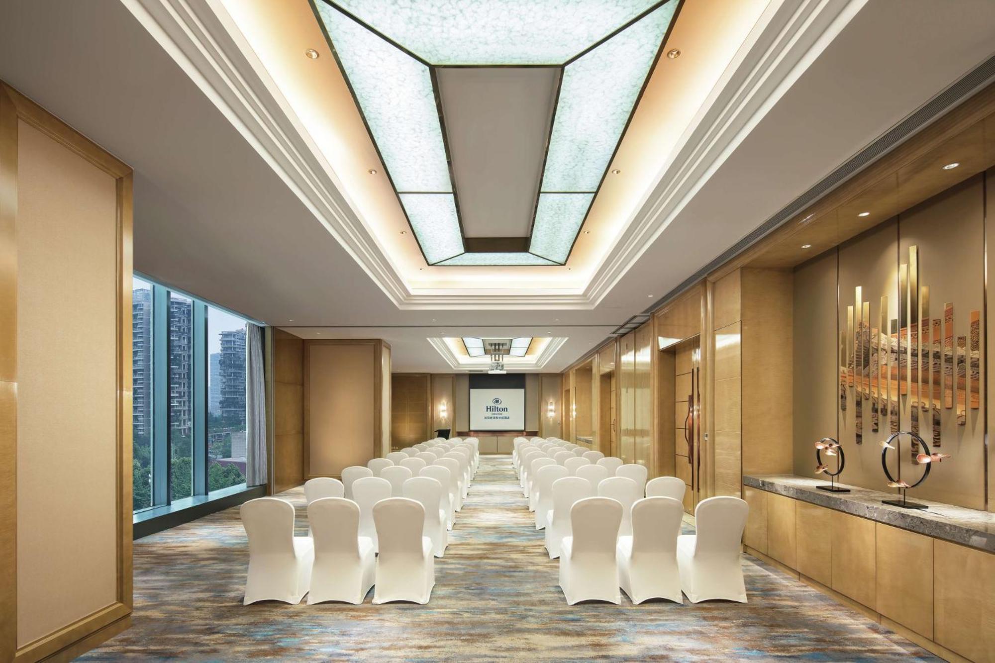 Отель Hilton Шеньян Экстерьер фото