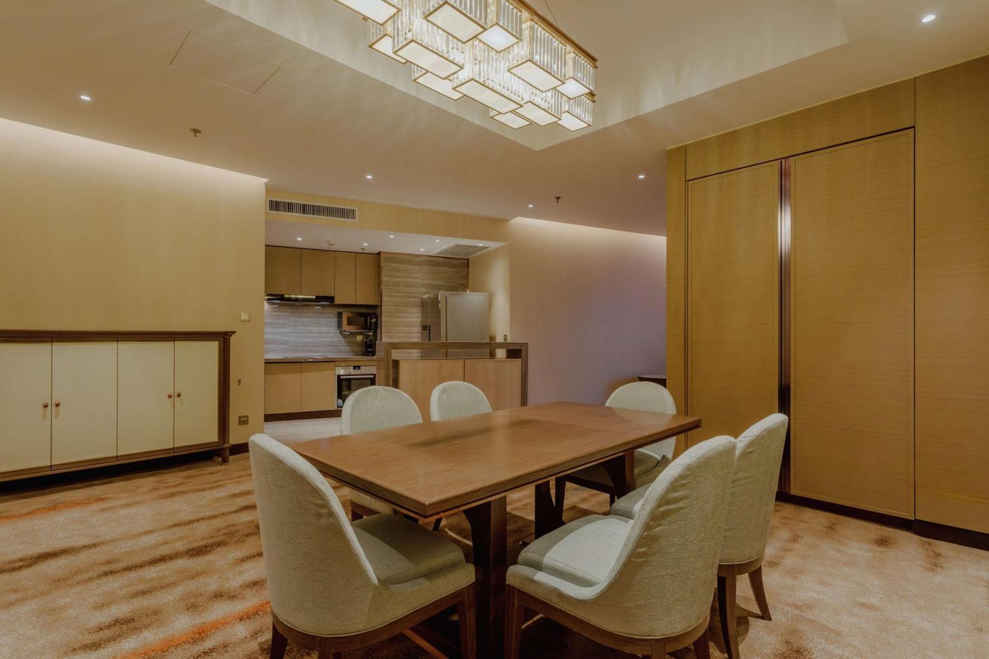 Отель Hilton Шеньян Экстерьер фото